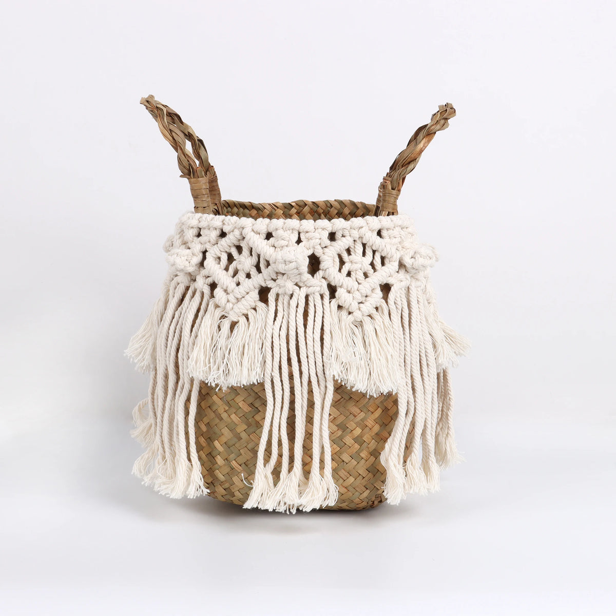 panier boho tressé rotin franges blanches rangement plantes decoration naturelle artisanal poignées bois