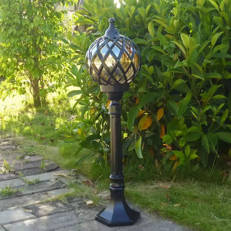 lampe solaire vintage noire dorée ajourée extérieure étanche ip65 led