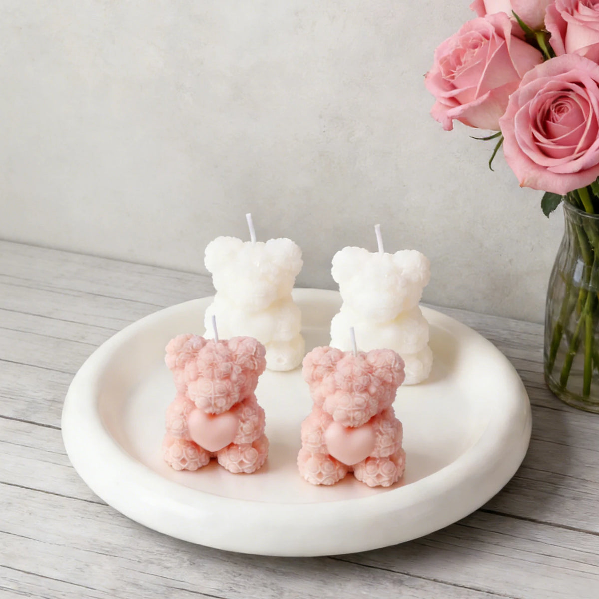 bougies parfumées forme nounours parfum rose couleur violet rouge blanc aromathérapie
