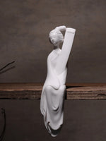 statuette chinoise traditionnelle femme robe longue décoration intérieure blanc classique délicat occasion noël valentin