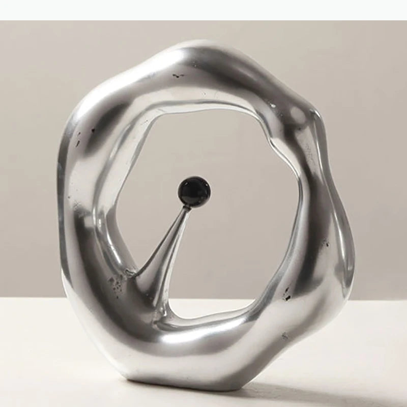 sculpture abstraite contemporaine blanc gris minimaliste texture mat forme organique noire central