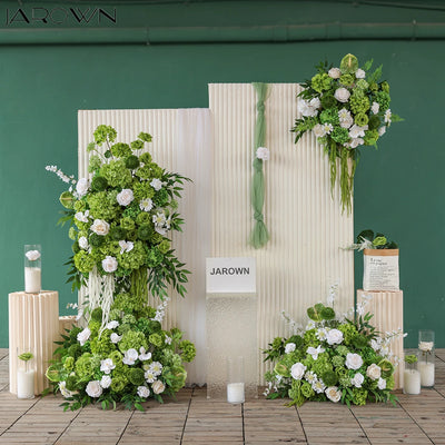 Composition florale suspendue hortensia rose verte blanche