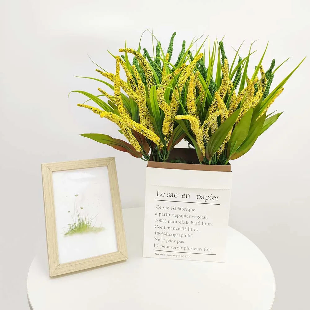 bouquet artificiel violet jaune vert feuilles fines fleurs graines moderne minimaliste décoration intérieure chambre