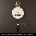 horloge murale moderne ornement cerf cadre doré aiguilles tissu noir pompon nouveau chinois