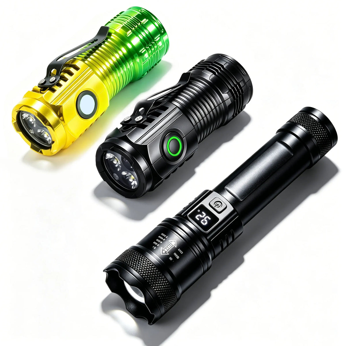lampe torche rechargeable usb écran numérique zoom porte clés edc noir robuste moderne clips