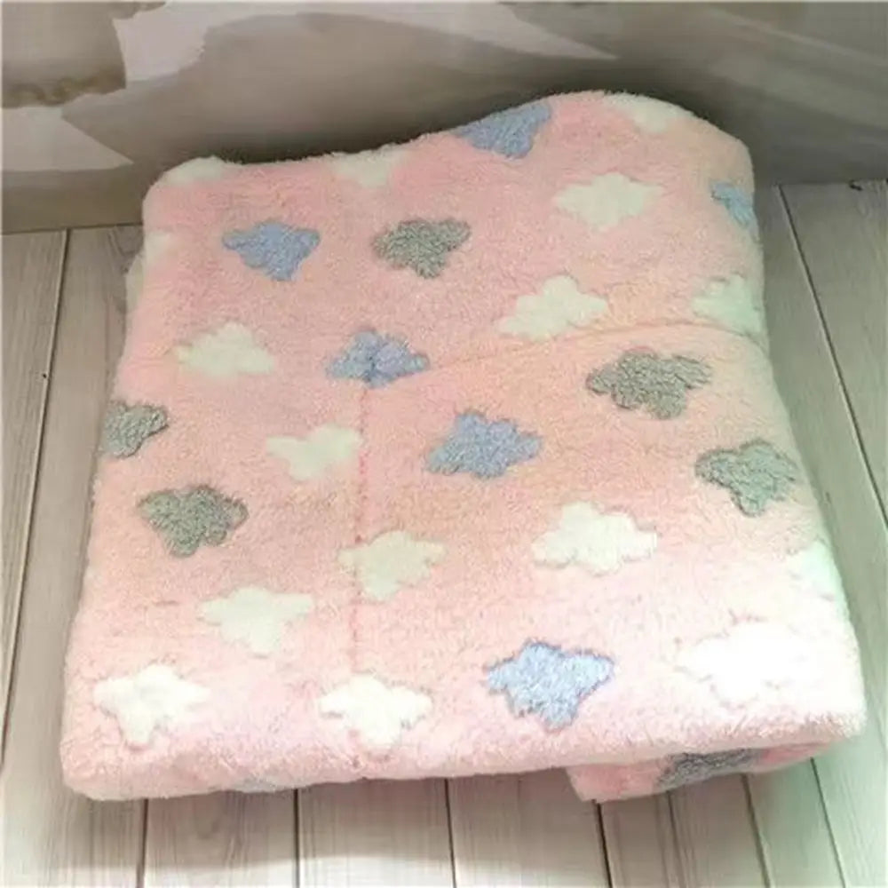 lit confortable chat chien coussin doux motif pattes os couleur pastel