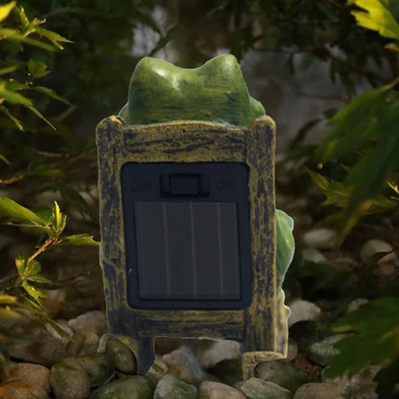 lumière solaire extérieure grenouille résine verte assise chaise artisanale led étanche jardin decoration