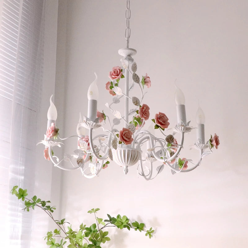chandelier suspens rose blanc feuilles fleurs shabby chic floral romantiquebranches