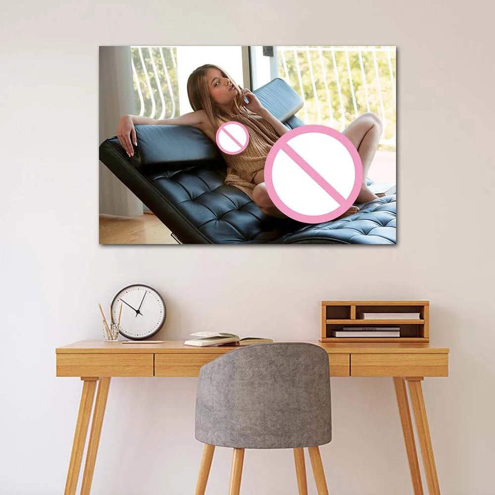 impressions toile décoratives moderne contemporain motifs floraux textures tissus chaises horloge livres