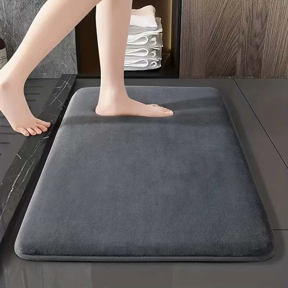 tapis bain gris beige bleu marine velours uni antidérapant moderne facile nettoyer absorption d'eau