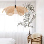 lampe suspendue moderne tissée pétales beige doré salon restaurant chambre principal