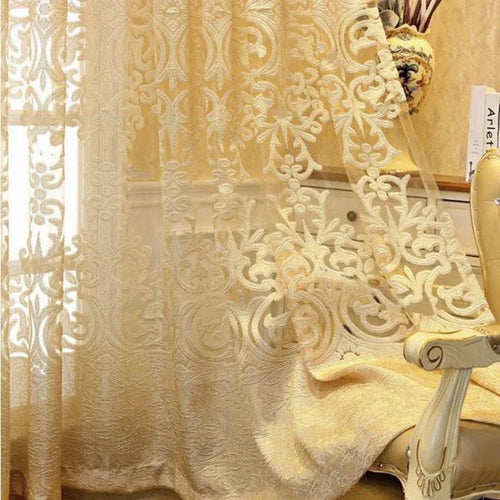 rideau beige clair tulle brodé fleurs semi transparent classique anneaux salon maison