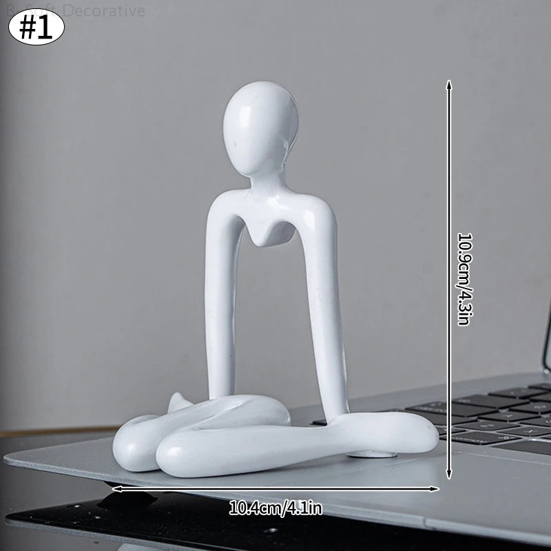 statues abstraites modernes noir blanc décor simple minimaliste