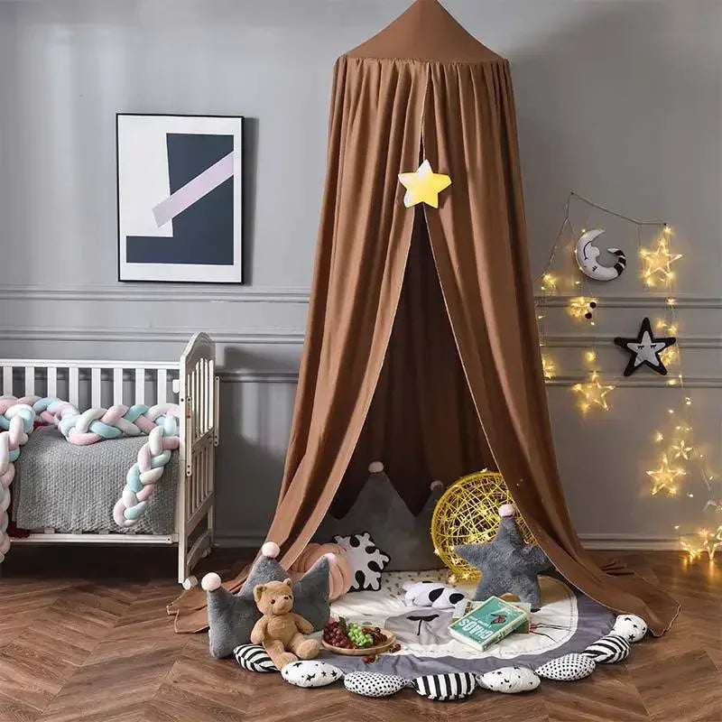 tente lit enfant vert pastel tapis oreillers peluches moderne