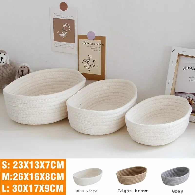 paniers rangement tressés rotin blanc gris boîtes stockage éco responsable utilisation multiple moderne rustique