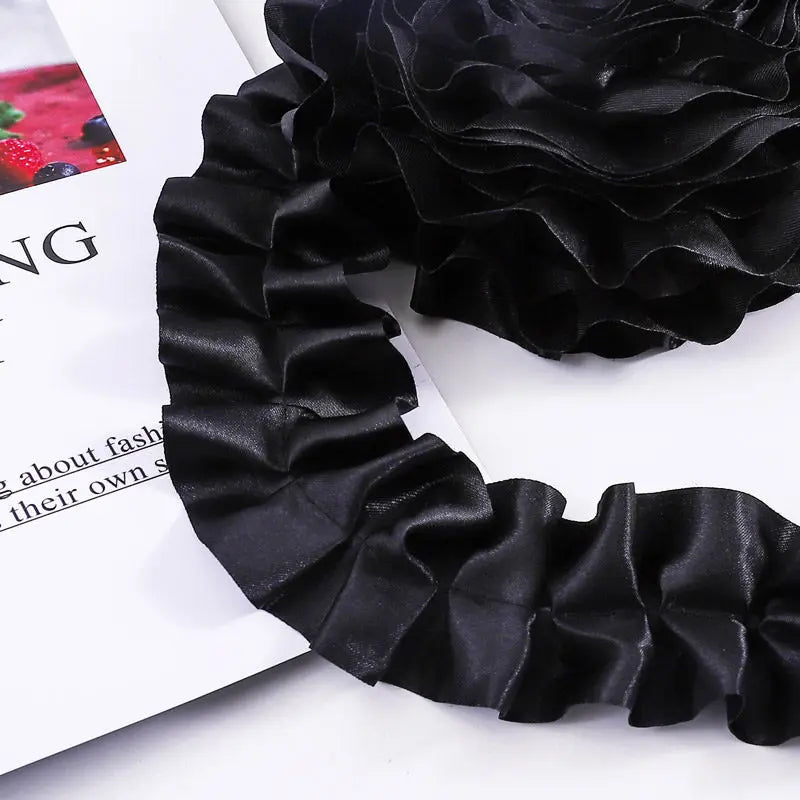 ruban plissé satiné largeur pouces polyester couleur unie rouge blanc noir rose clair decoration