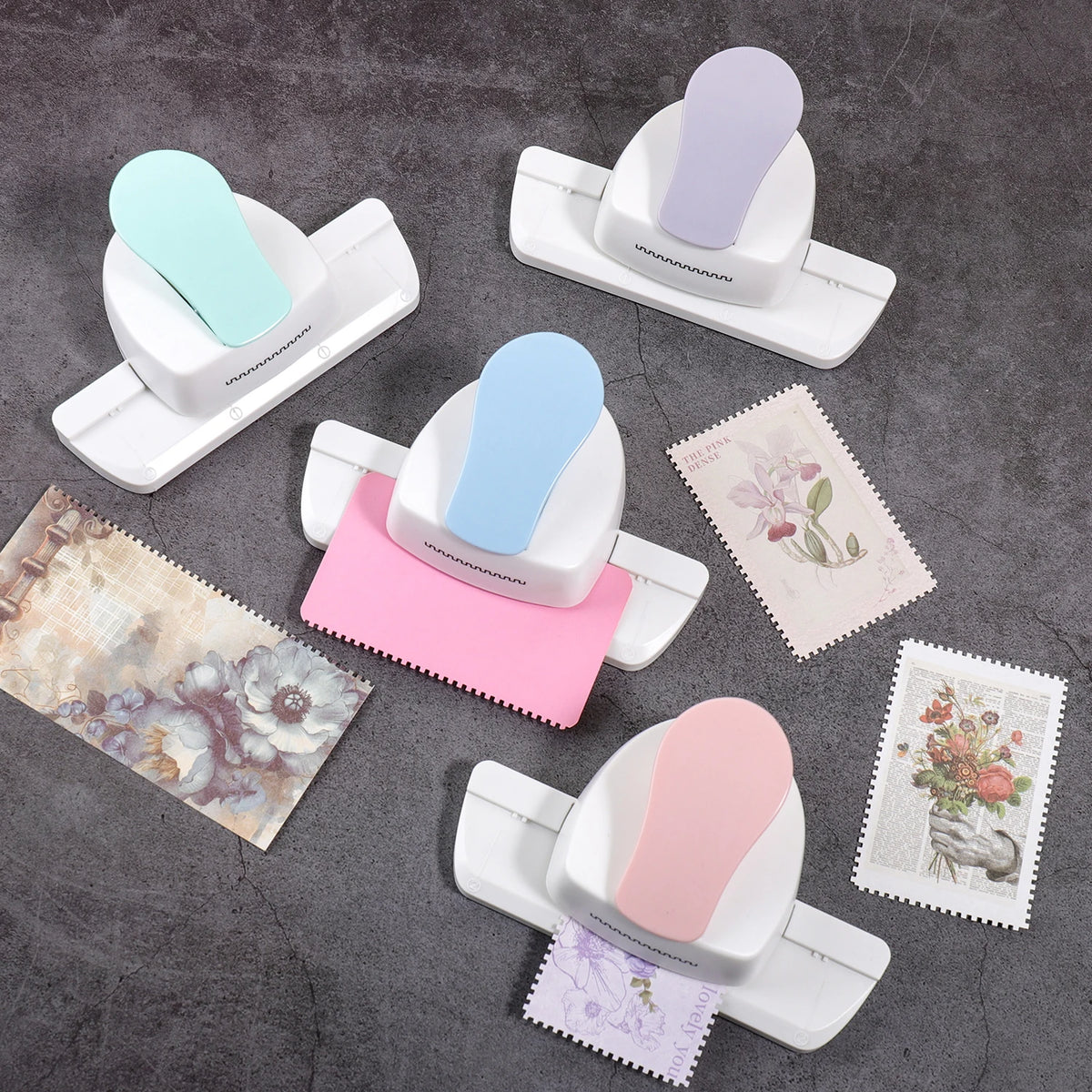 perforateur bords blanc bleu clair rose clair papeterie scrapbooking cartes decoration étudiante minimaliste
