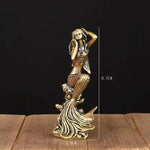 statue sirène dorée détails texturés base motif corail décoration chambre fille conte fées