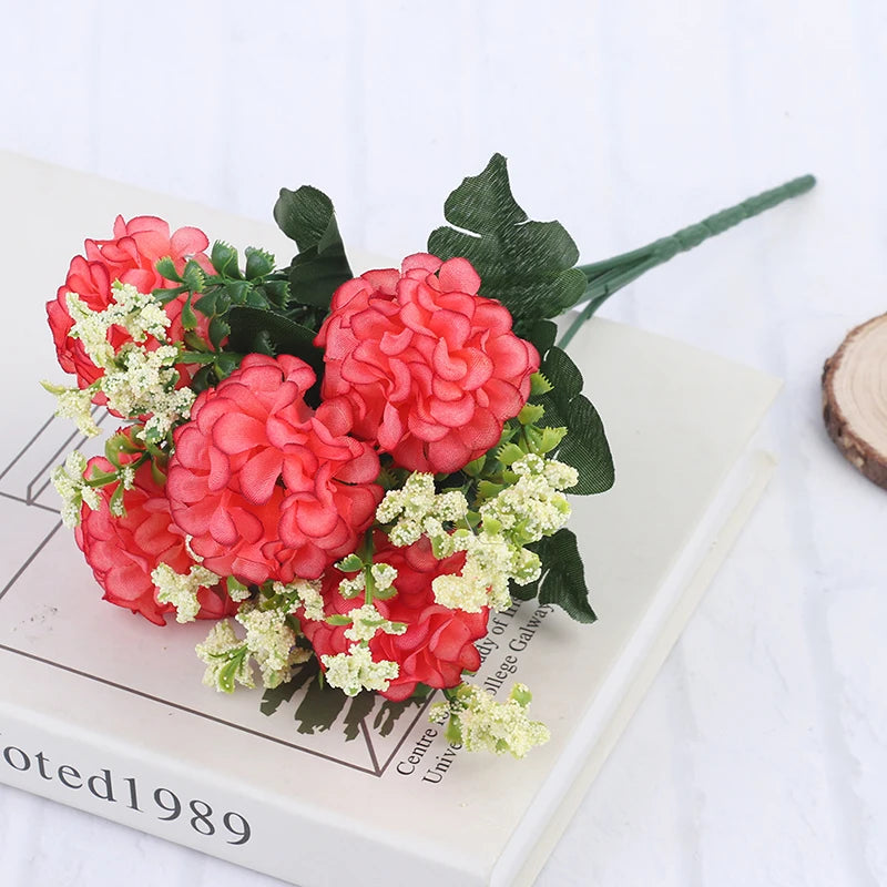 bouquet artificiel fleurs rouge rose blanc violet moderne intérieur décoration mariage festive