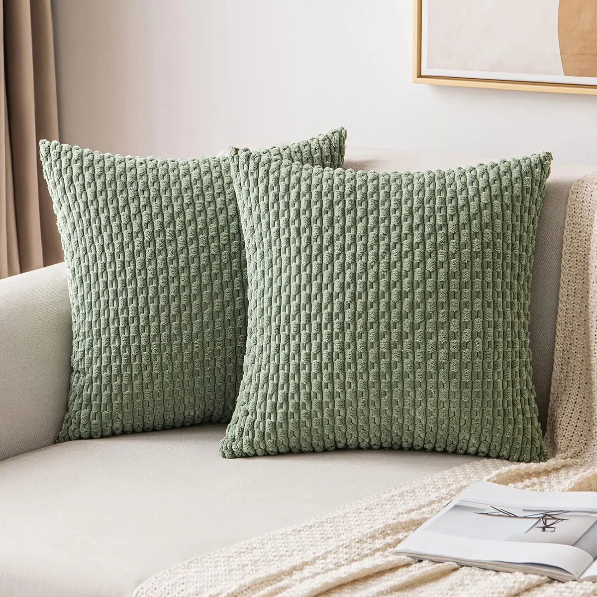 coussin carré orange texture tissée moderne garnissage blanc canapé salon décoration maison
