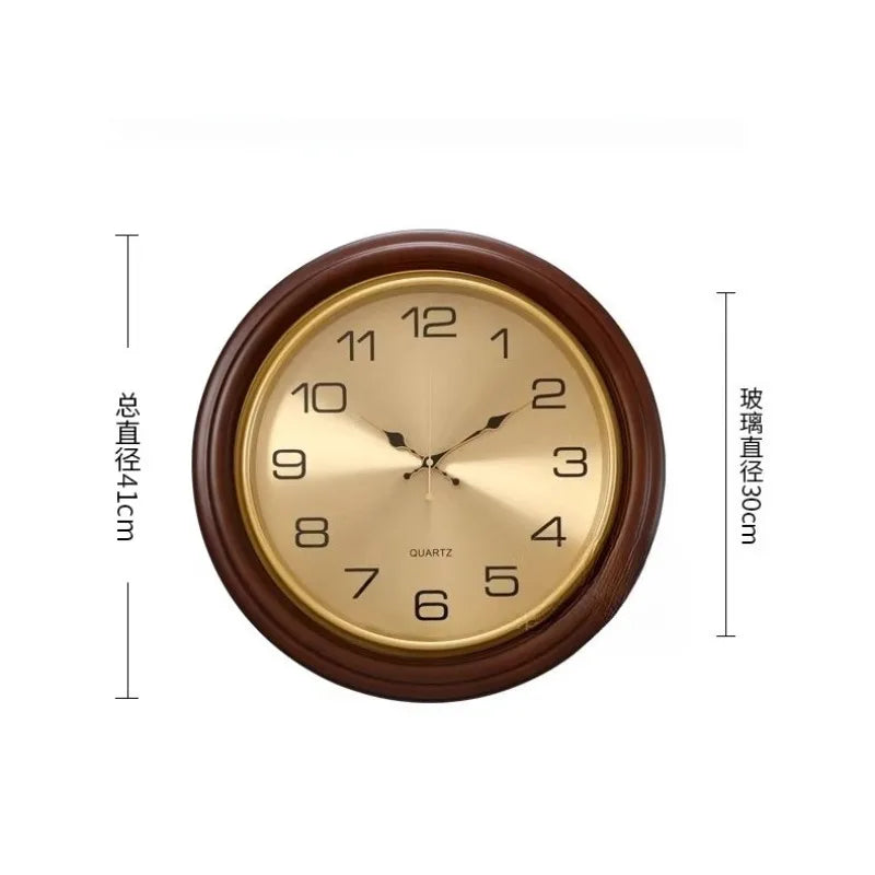 horloge murale classique traditionnel couleur marron or beige motif cannelé