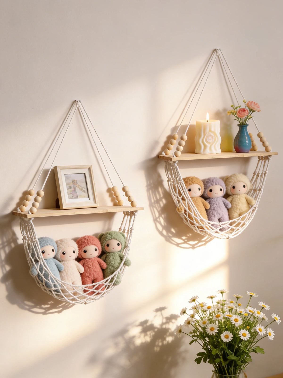 hamac suspendu moderne blanc beige bois opaque fixé mur