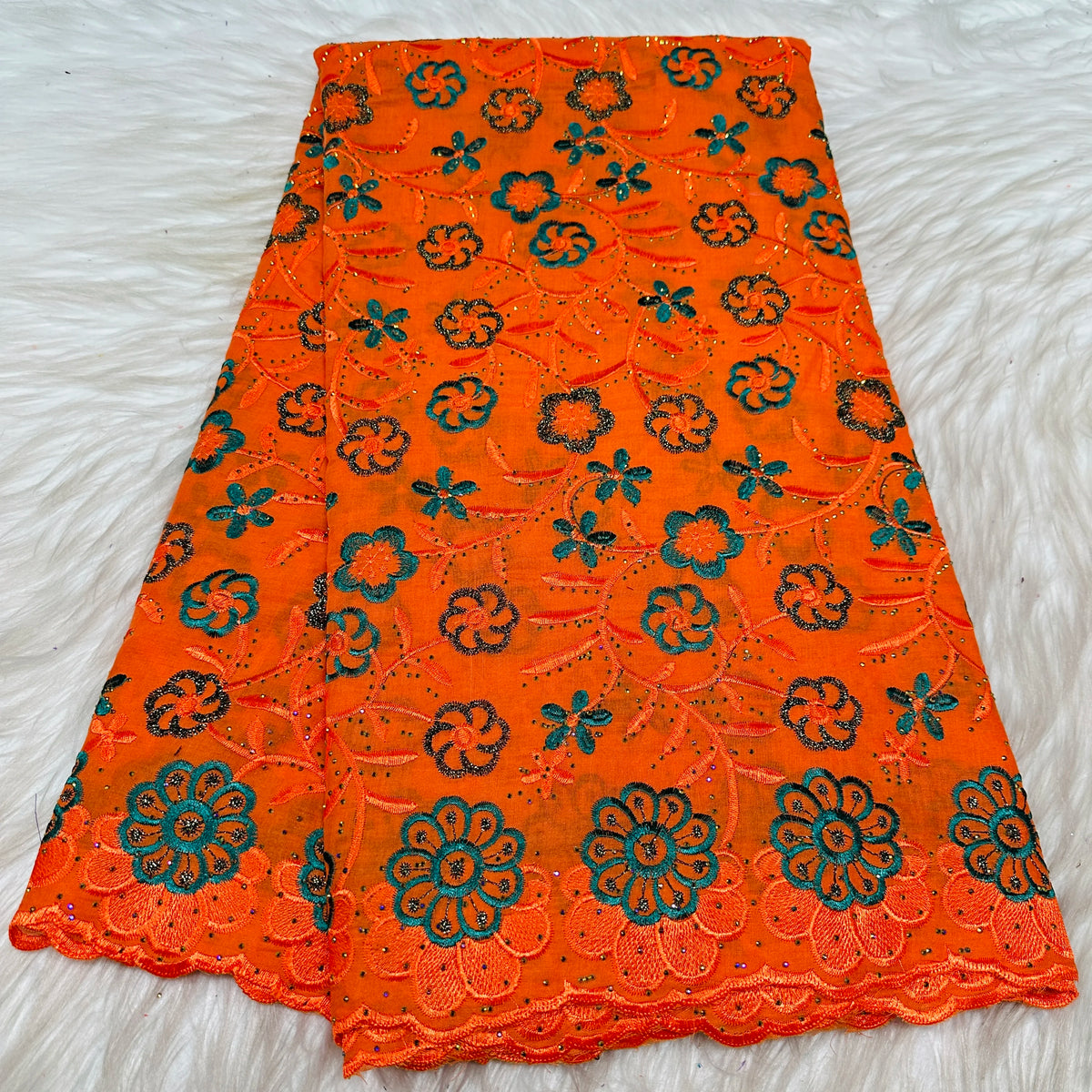 tissu dentelle coton brodé fleurs motif broderie africaine voile suisse vêtement élégant