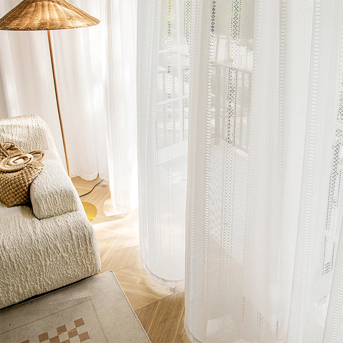 rideau blanc transparent classique élégant broderie fine polyester vertical rayures chambre salon