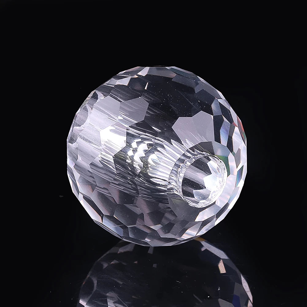 boule cristal transparente facettes géométriques moderne décoration intérieure contemporain ornement