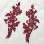 patchs tissu brodé appliques dentelle motif floral rouge bleu doré