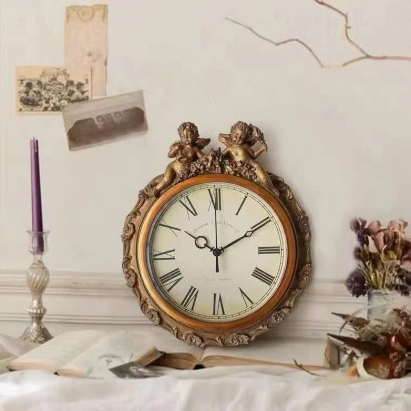 horloge murale résine vintage or ange décorations romantique volutes chambre salon
