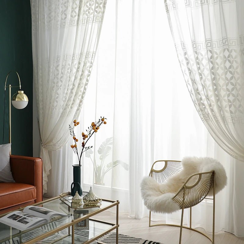 rideau blanc moderne translucide motif géométrique salon chambre fenêtre maison