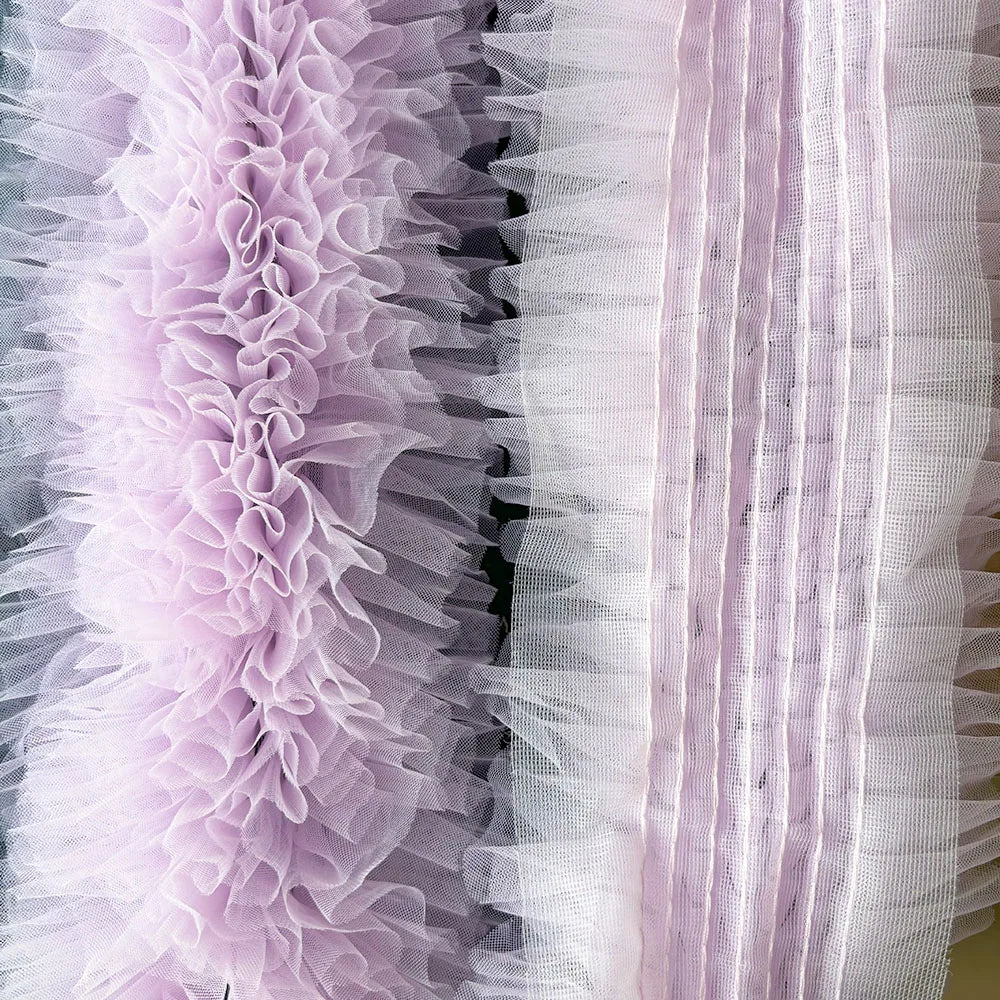 ruban tulle plissé rose clair blanc rouge bleu clair noir décoratif festif résistant clips