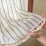 rideau polyester classique rayures horizontales beige clair noir opacité rubans pompons balconextérieur japonais