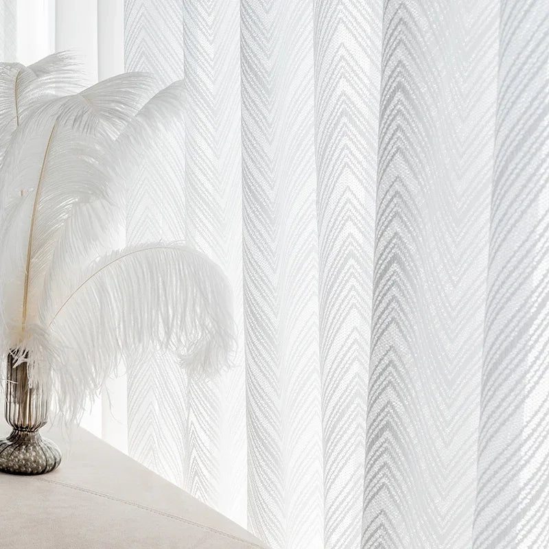rideau blanc transparent moderne rayures diagonales fenêtre salon maison décoration
