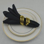 serviette table satin anneau doré mariage décoration table repas classique