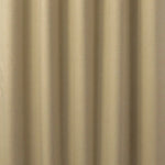 Rideaux bruns élégants, ajoutant une touche de sophistication à n'importe quelle pièce. Ces rideaux de couleur terre sont parfaits pour compléter une décoration d'intérieur chaleureuse et accueillante.