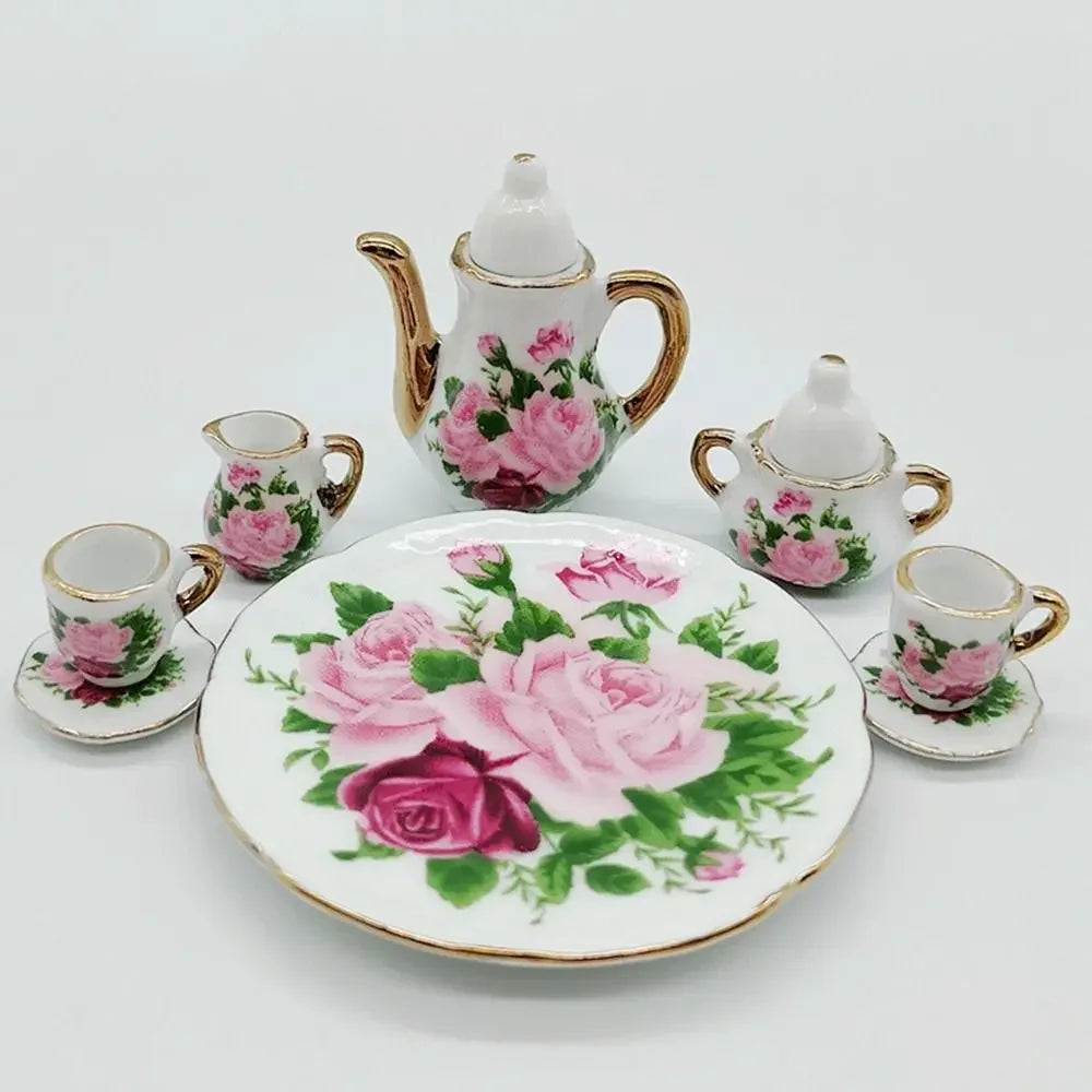 service thé miniature blanc bleu fleurs classique théière crème sucrier tasses assiettes