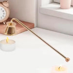 couvercle eteignoir bougie forme cloche métal noir doré argent moderne décor spa yoga aromathérapie