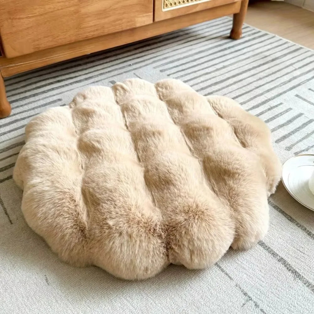 coussin chat gris clair doux peluche lavable moderne 30cm beige rose pale