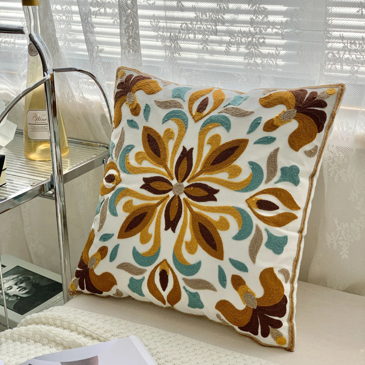 taies d'oreiller coton polyester ethnique floral brodées couleurs vives motifs géométriques coussins deco 45x45cm