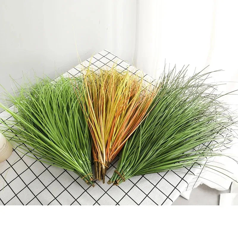 décoration extérieure plante artificielle vert clair moderne feuilles fines pointues exposition jardinextérieur