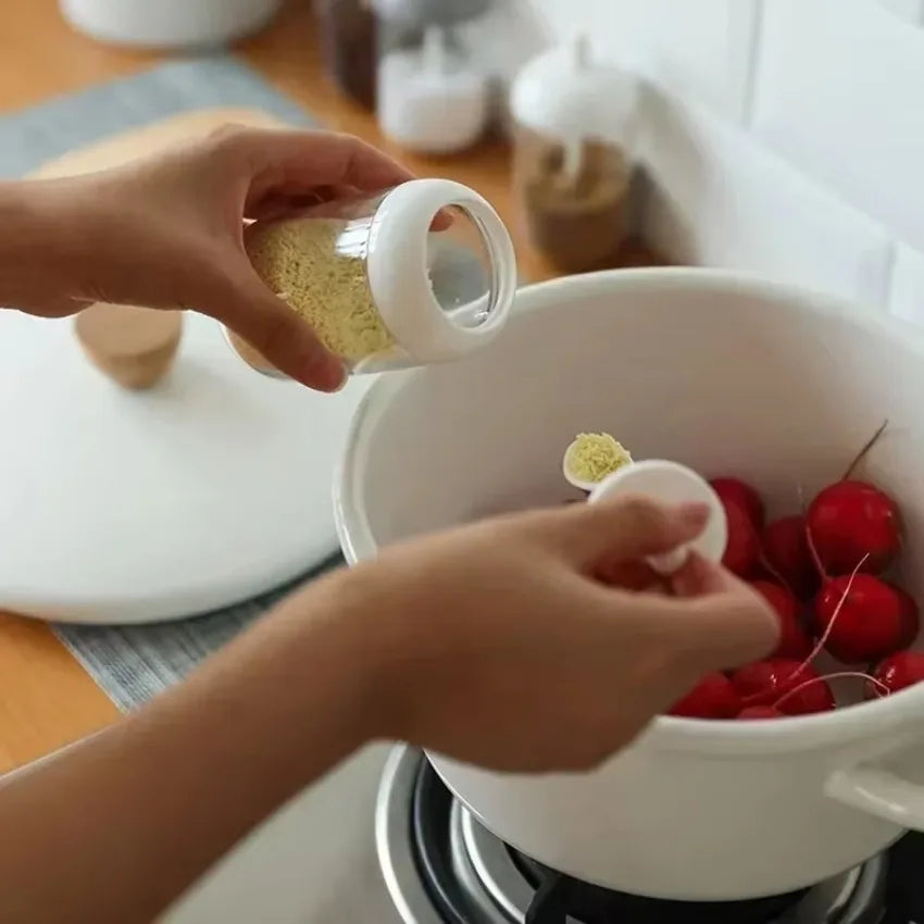 récipients épices condiments cuillère intégrée transparent moderne minimaliste respectueux environnement