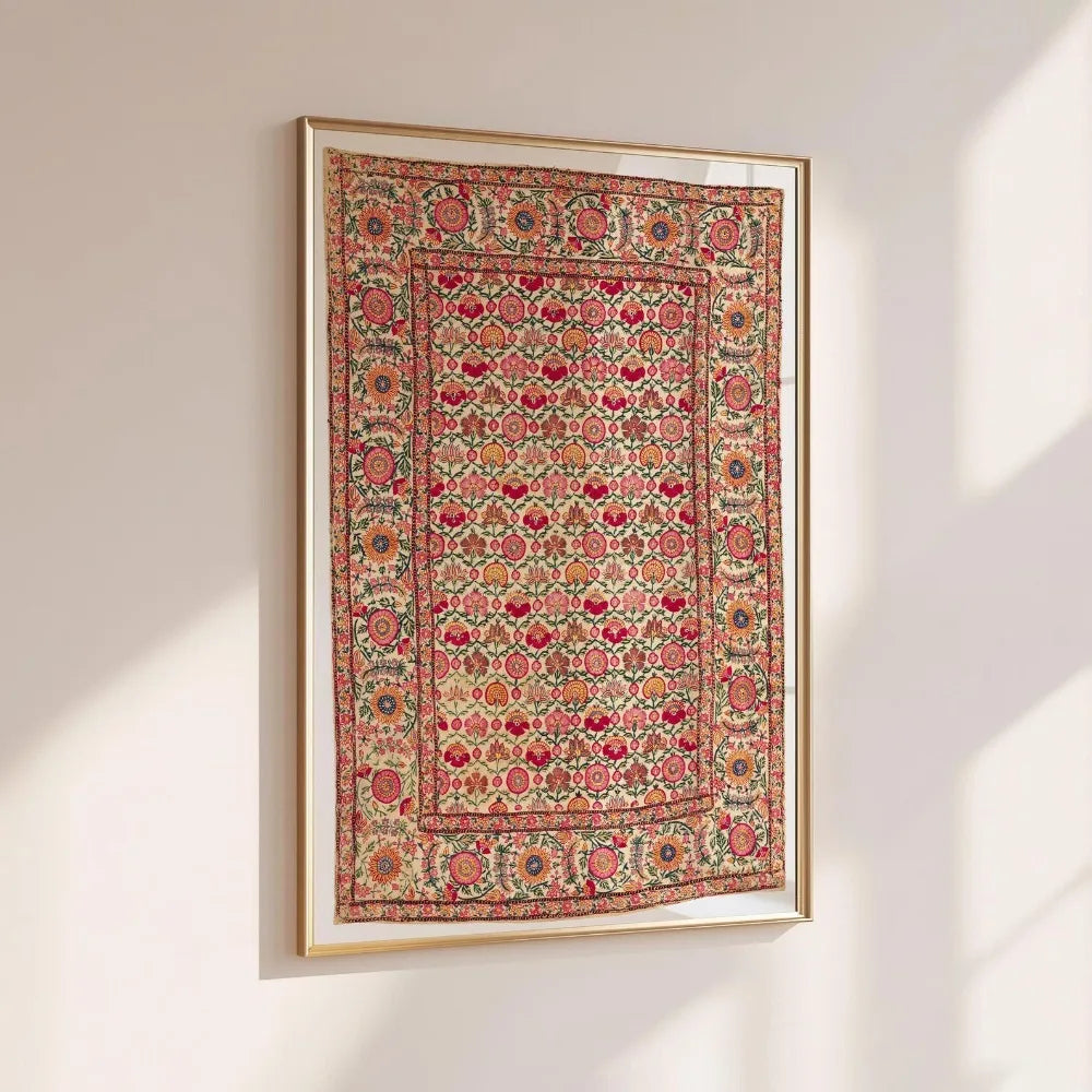 tapis ornements floraux motifs géométriques artisanal traditionnel couleur vert rouge beige blanc cadre bois