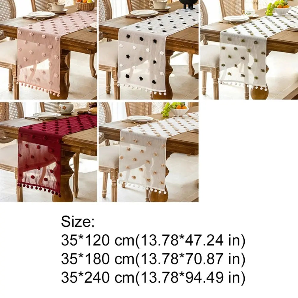 table cuisine nappe rose blanche rouge pompons décorative rustique imperméable machine festive noël pâques