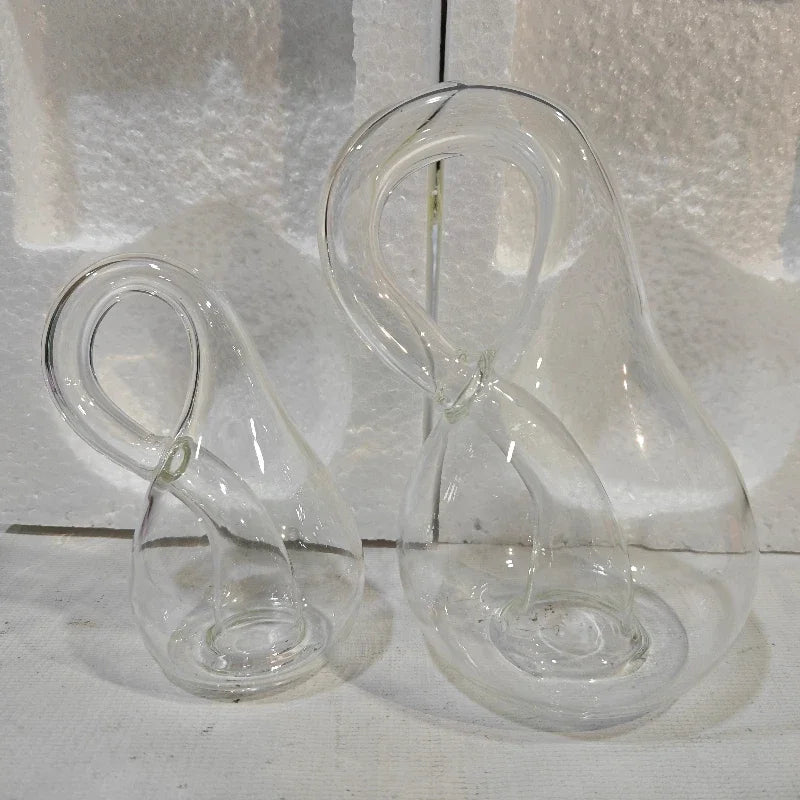 bouteilles klein verre transparent décoration moderne sculpture ornement espace four dimensionnelle
