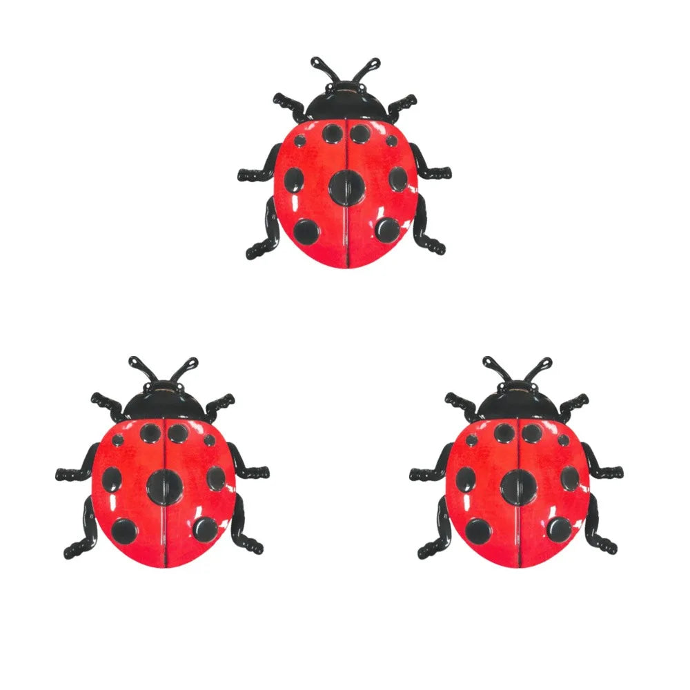 décorations murales coccinelle rouge noire adhésif réaliste métal points noirs trois pièces