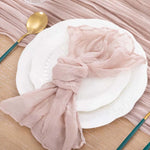 serviette table rose pâle texture ondulée ruban jute fleur blanche rustique polyester coton pastorale