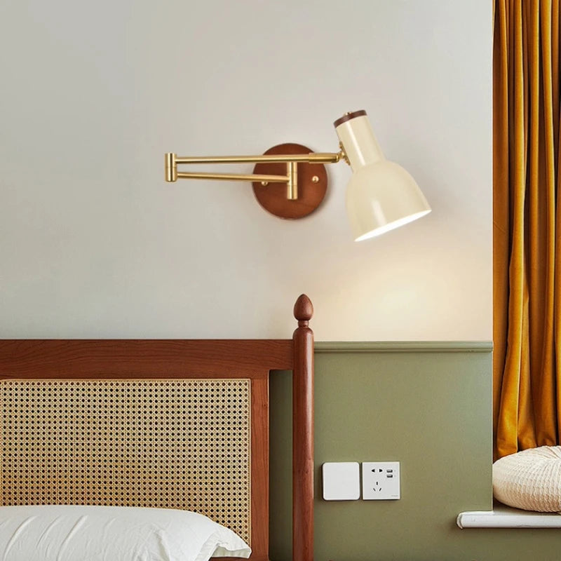 lampe murale moderne articulée bois doré éclairage lecture chambre contemporaine fixée E27
