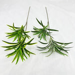 plantes artificielles vertes feuilles fines décoration intérieure moderne branchies striées minimalistes
